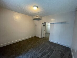 520 Dexter St W in Salt Lake City, UT - Building Photo - Building Photo