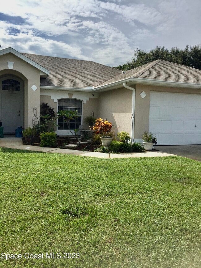 6320 Ainsworth Rd in Cocoa, FL - Building Photo - Building Photo