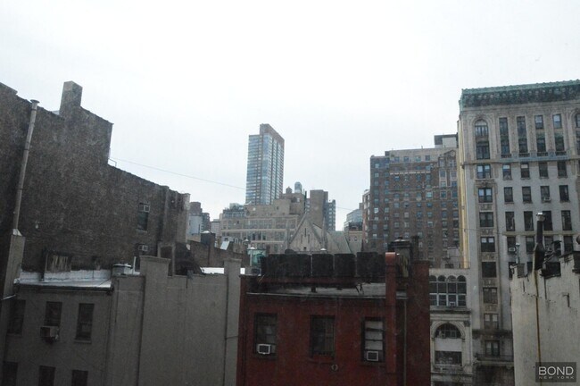 property at 160 W 73rd St