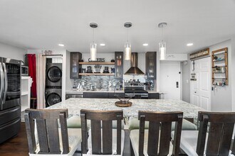 3558 Shore Dr in Virginia Beach, VA - Building Photo - Building Photo