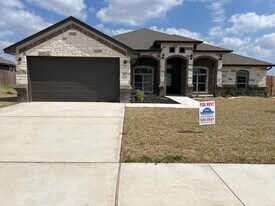 8410 James Herring's Wy in Killeen, TX - Building Photo