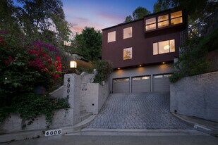 4006 Milaca Pl in Sherman Oaks, CA - Building Photo