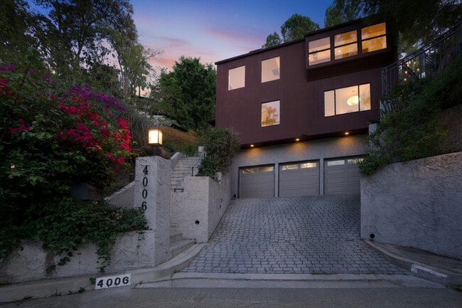 property at 4006 Milaca Pl