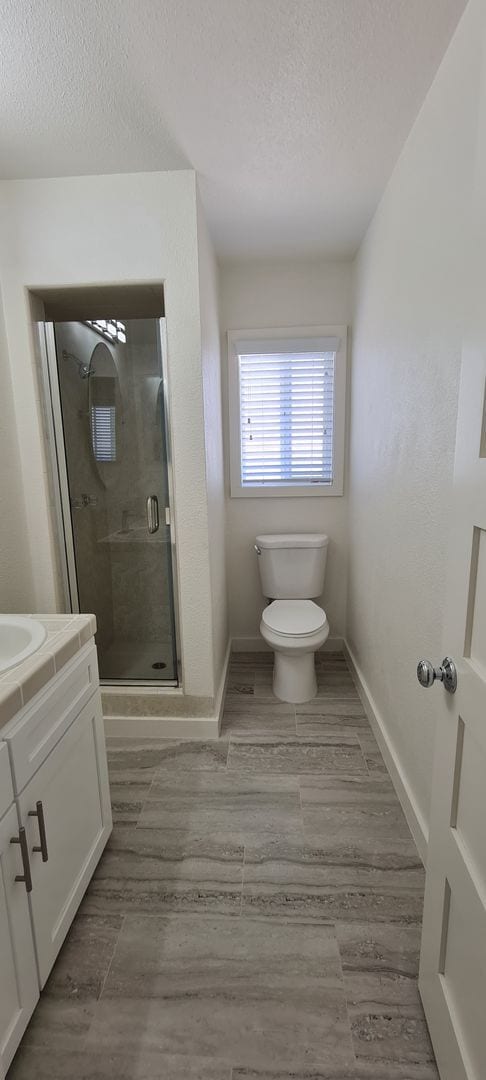 property at 1469 W Almond Ave