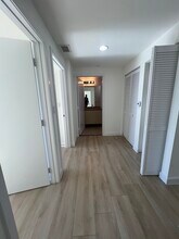1790 NE 2nd Ct, Unit C1 in Miami, FL - Foto de edificio - Building Photo