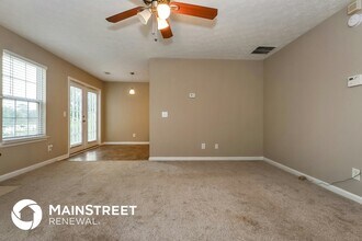 815 Lakeside Cir in Covington, GA - Building Photo - Building Photo