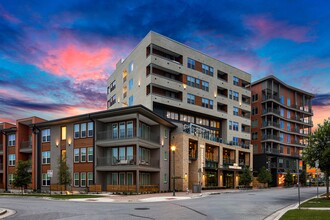 AMLI Branch Park in Austin, TX - Foto de edificio - Building Photo