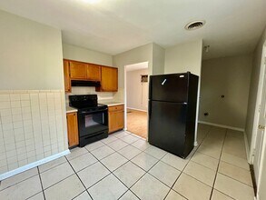 420 Tibbs Ln in Lexington, KY - Building Photo - Building Photo