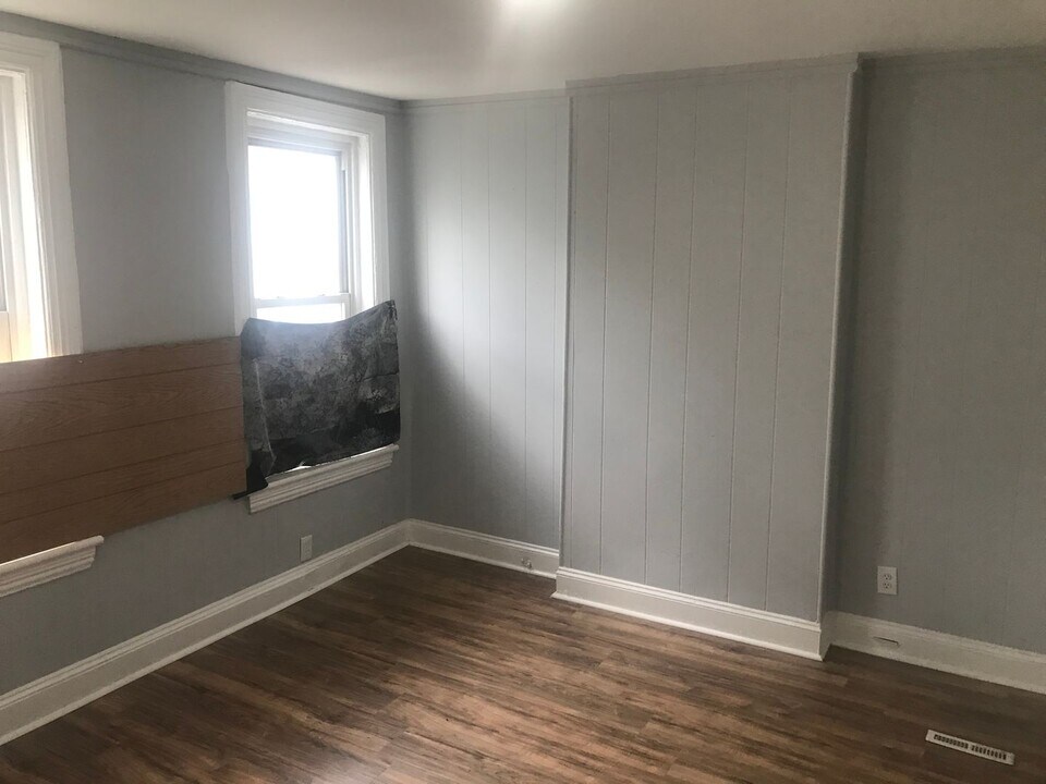 31 Oak St in Trenton, NJ - Building Photo