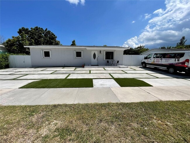 property at 15550 SW 308th St