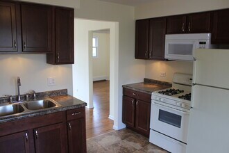 14437 S Ravinia Ave, Unit 2N in Orland Park, IL - Building Photo - Building Photo