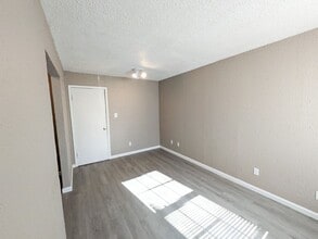 4370 Avenue A in Beaumont, TX - Foto de edificio - Building Photo