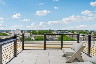 41 West 25th Street in Bayonne, NJ - Building Photo