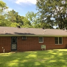 303 Ruffin Dr in Sardis, MS - Building Photo - Building Photo