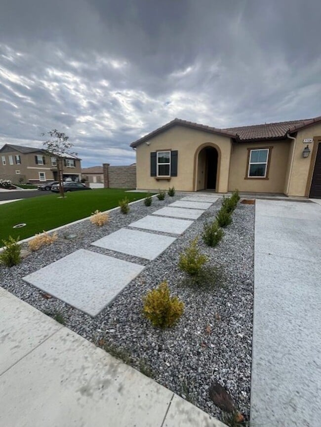 31504 Buckeye Wy in Menifee, CA - Building Photo - Building Photo