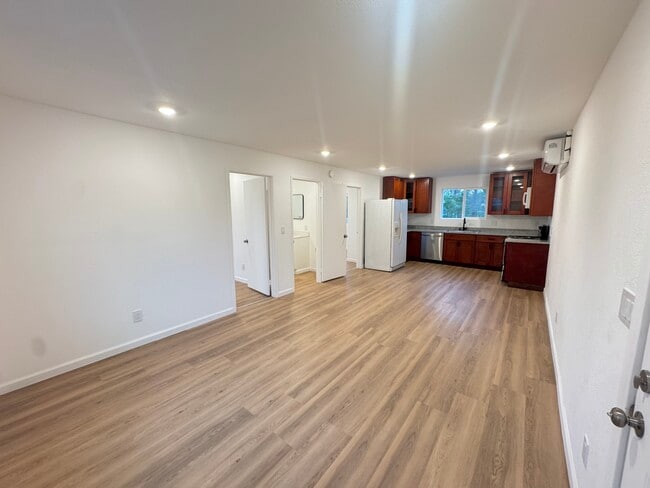 property at 1880 Phillips Ln