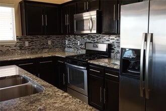 5828 Megan St in Santa Teresa, NM - Building Photo - Building Photo