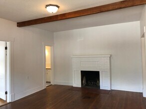 407 W 35th St in Austin, TX - Foto de edificio - Building Photo