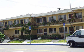 3151-3169 Lincoln Ave in San Diego, CA - Building Photo - Building Photo