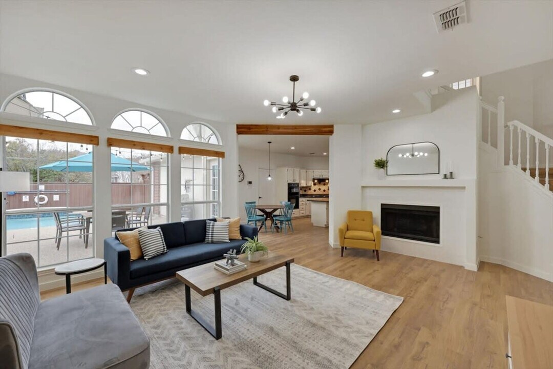7309 Springfield Dr in Plano, TX - Building Photo