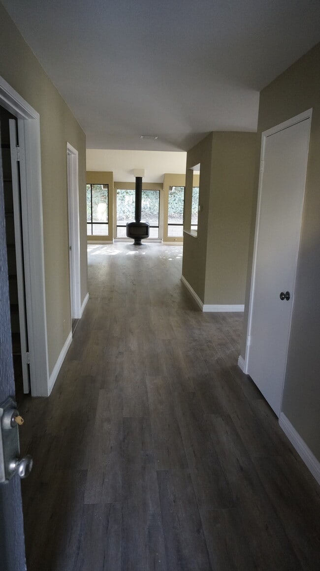 16268 Glencove Dr in Hacienda Heights, CA - Building Photo - Building Photo