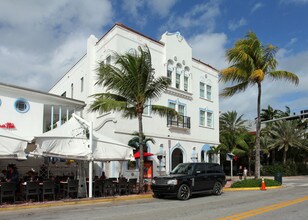 The Strand on Ocean Drive in Miami Beach, FL - Foto de edificio - Building Photo