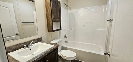 90 Mulberry in Belleville, MI - Building Photo - Building Photo