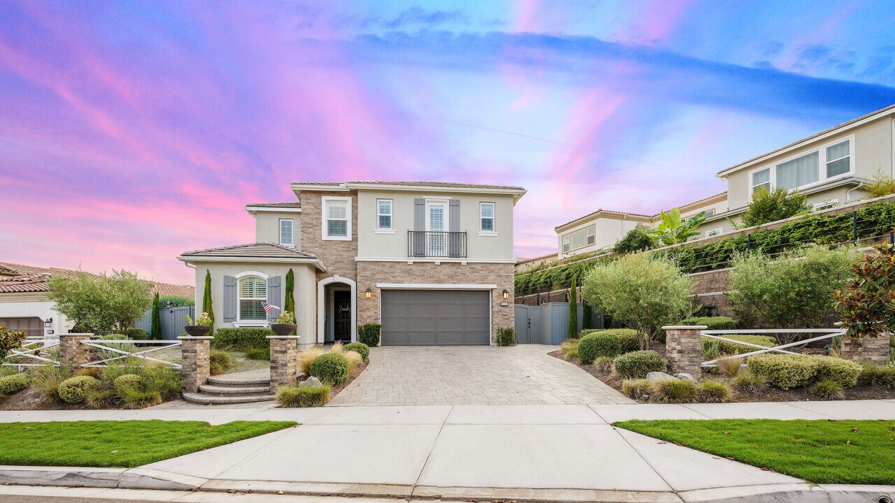 2625 Wadsworth St in Carlsbad, CA - Building Photo