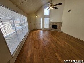 8427 Cranberry Hill in San Antonio, TX - Building Photo - Building Photo