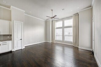 930 W 22nd St in Houston, TX - Building Photo - Building Photo