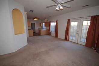 7319 Natalie Janae Ln NE in Albuquerque, NM - Building Photo - Building Photo