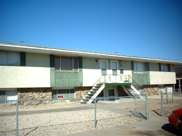 2115 Norman Ln in Pueblo, CO - Building Photo - Building Photo