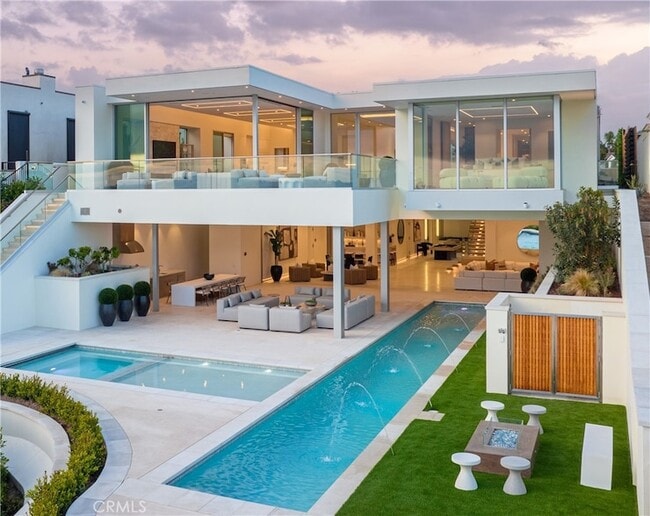 property at 1119 Dolphin Terrace