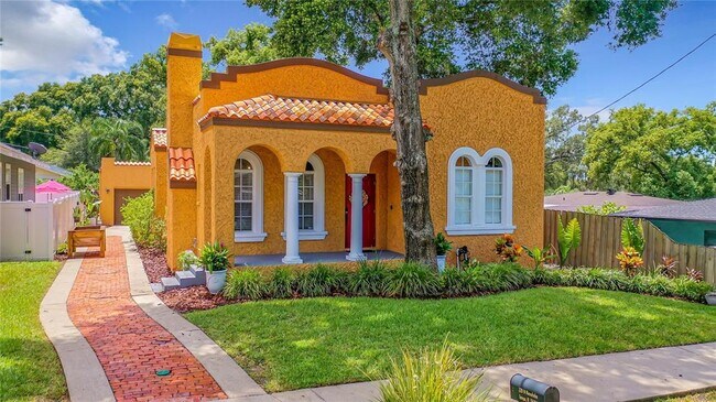 220 W Minnehaha St in Tampa, FL - Building Photo - Building Photo