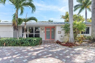 4440 NE 17th Ave in Oakland Park, FL - Building Photo - Building Photo