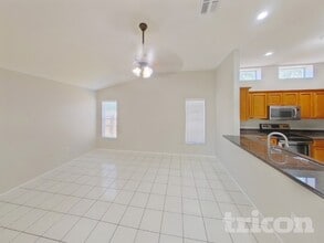 4111 11th Ave E in Bradenton, FL - Building Photo - Building Photo