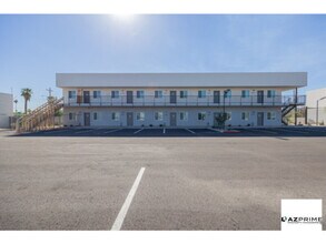 2121 W Adams St in Phoenix, AZ - Building Photo - Building Photo