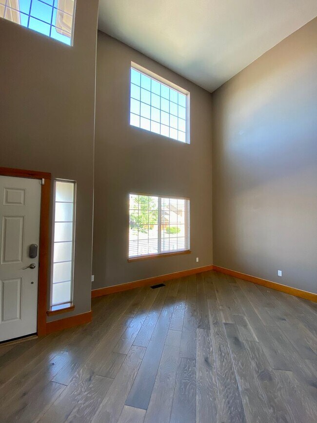 4549 Desert Varnish Dr in Colorado Springs, CO - Building Photo - Building Photo
