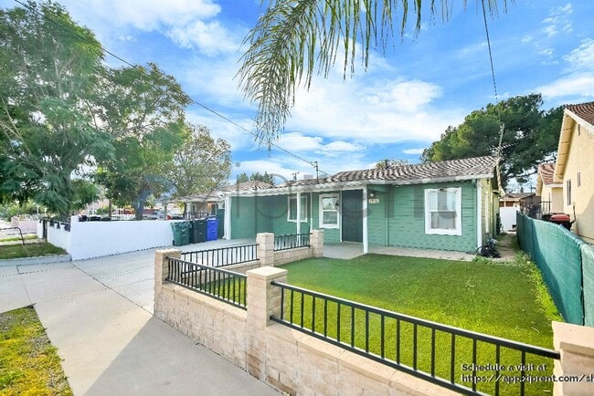 7936 Alder Ave in Fontana, CA - Building Photo - Building Photo