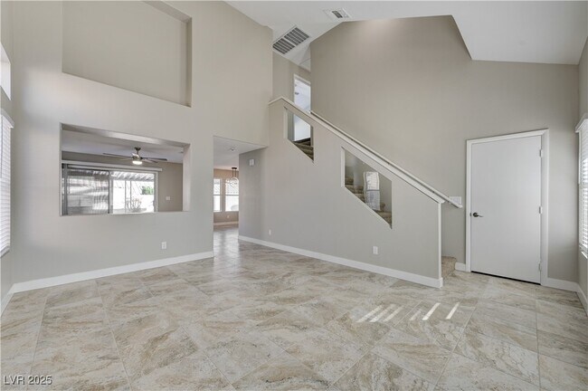 170 Mirador St in Henderson, NV - Building Photo - Building Photo