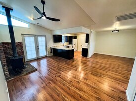 3100 W Sheila Dr in Flagstaff, AZ - Building Photo