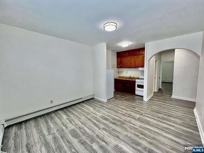 property at 382-386-386 Highland Ave