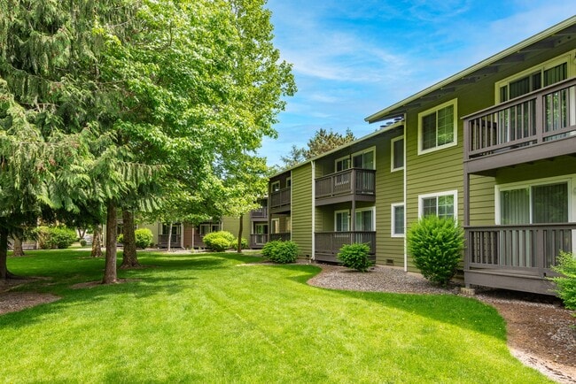 Aspen Glade Apartments in Enumclaw, WA - Foto de edificio - Building Photo