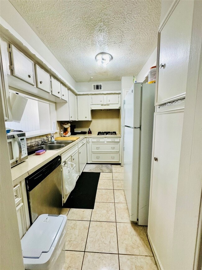 property at 12208 Beamer Rd