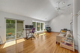 9 Country Rd in Mamaroneck, NY - Building Photo - Building Photo