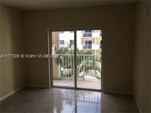 11060 SW 196th St in Cutler Bay, FL - Building Photo - Building Photo