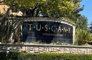 19431 Rue De Valore, Unit 59P in Lake Forest, CA - Building Photo