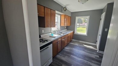 297 Algonquin St in Joliet, IL - Building Photo - Building Photo
