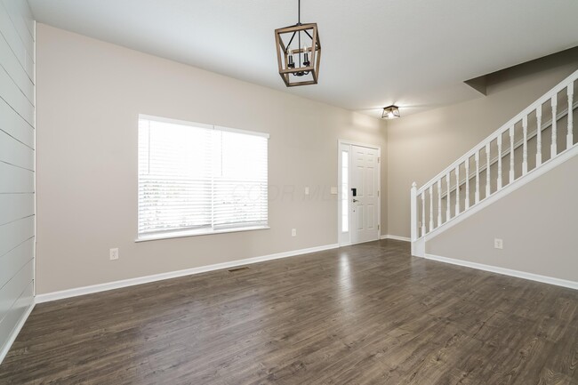 165 Butternut Pass in Commercial Point, OH - Building Photo - Building Photo