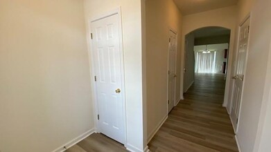 3171 Creston Park Ct in Duluth, GA - Building Photo - Building Photo